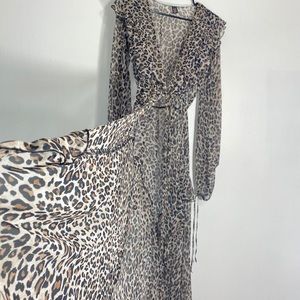 Victoria’S Secret sheer kimono leopard print